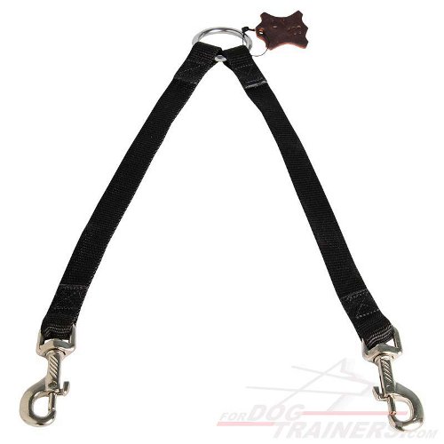 Any-Weather Nylon Coupler for Comfortable Walking of 2 Dogs